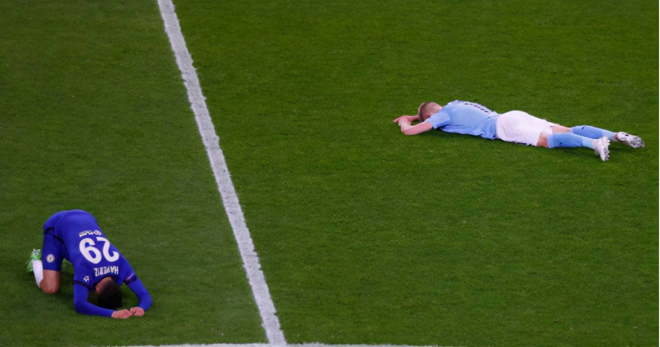 德国杯倒计时；曼城关键时刻扳平良机；细节引发关注；质疑声仍在；临场指挥获称赞的简单介绍